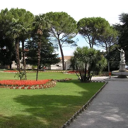 Apartament Mariva *